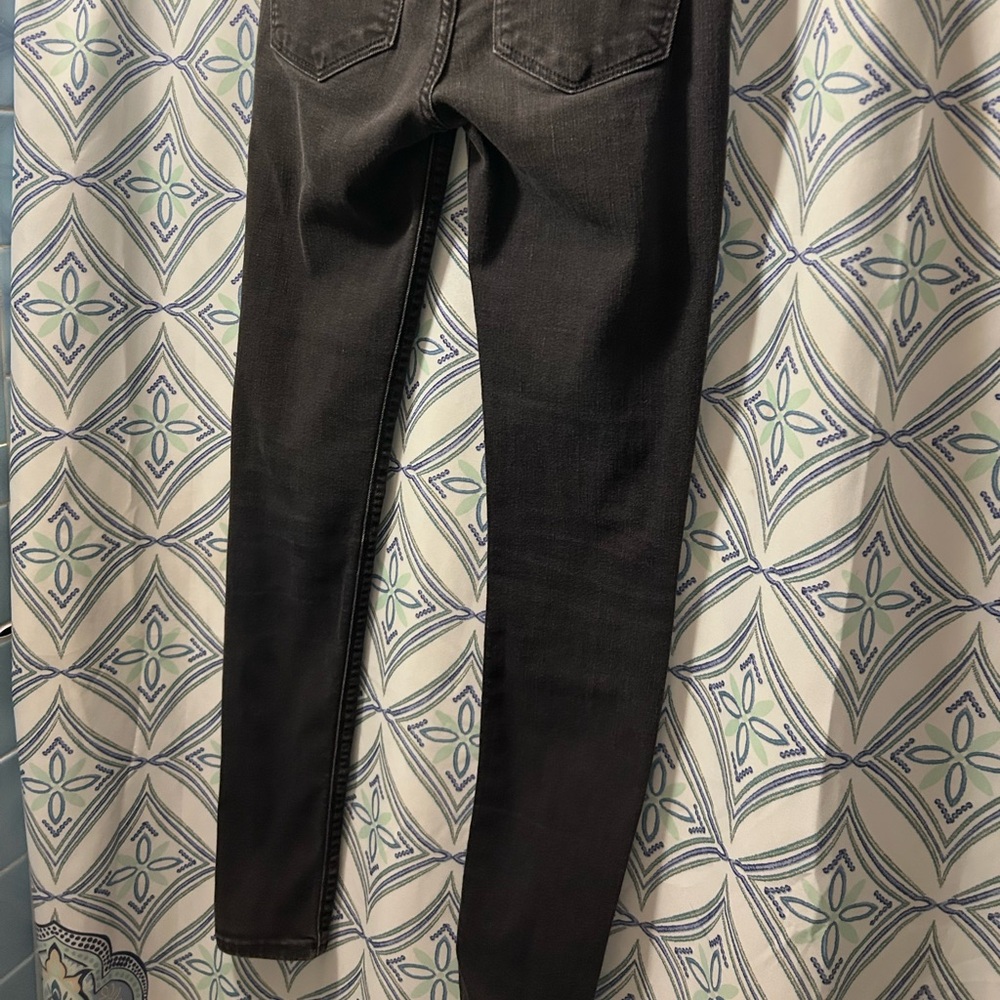 Women's Black Denim EXPRESS Jeans w/ Skinny Fit and 5 Pockets Great Condition - Picture 5 of 5